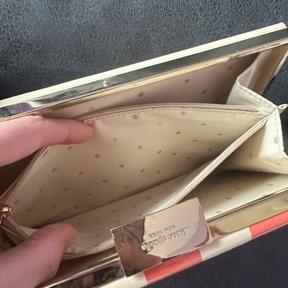 Kate spade paris and the single girl book clutch